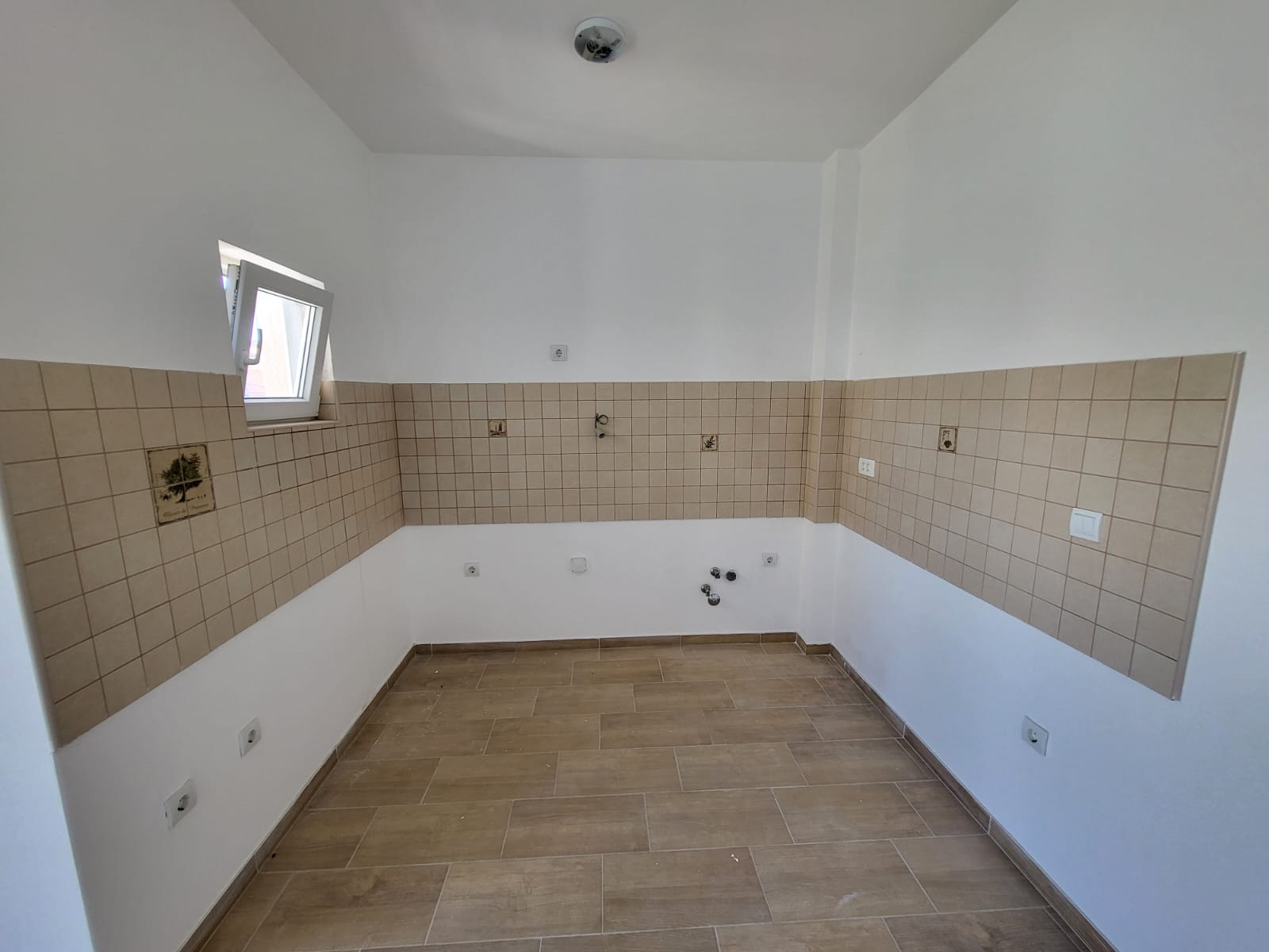 Image of Apartment - 1 Bedrooms - 1 Bathrooms for Sale in Bar-Dobre Vode-Montenegro, Image 3